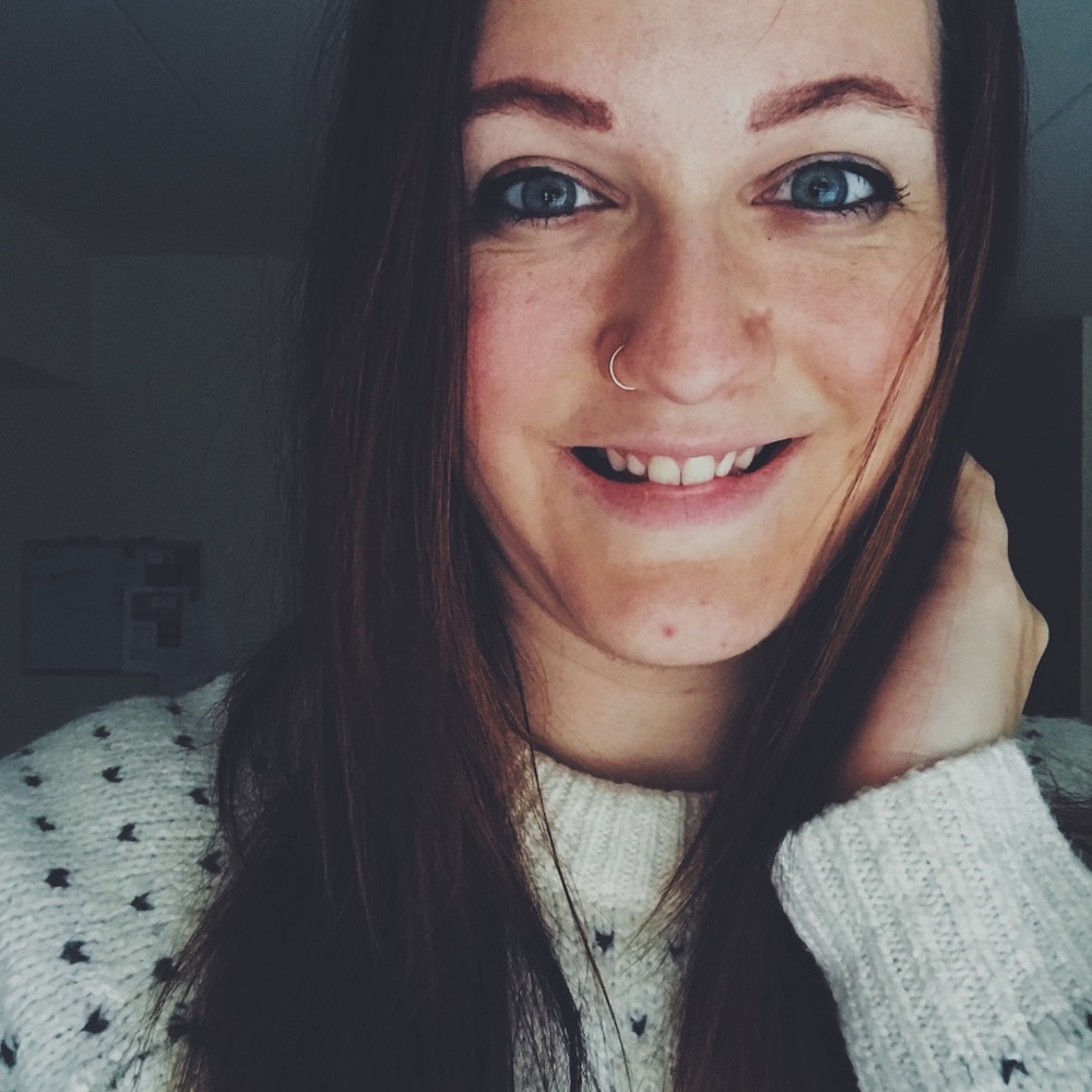 Meet your Posher, Whitney